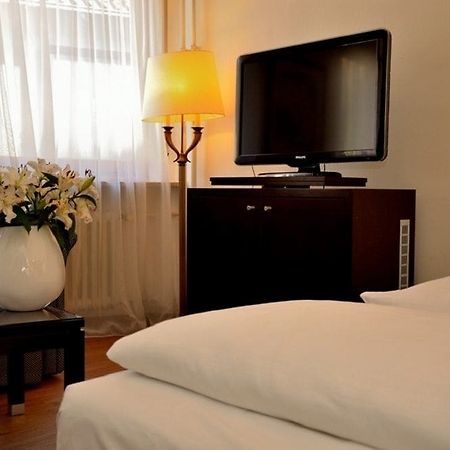 Hotel Restaurant Arche Stoccarda Esterno foto